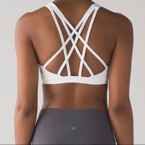 Lululemon Free to Be Serene Bra